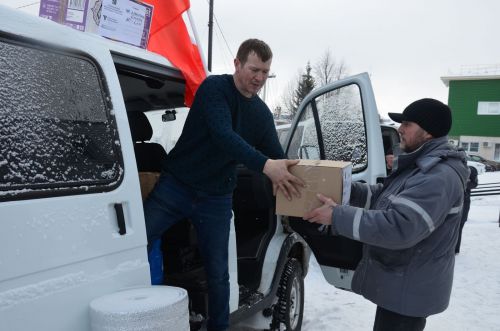 Украинадагы махсус операциядә катнашучыларга районнан гуманитар ярдәм җибәрелде