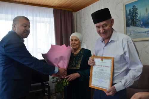 Миргаяз һәм Рәйсә Рамазановларның гаиләсенә 50 яшь тулды