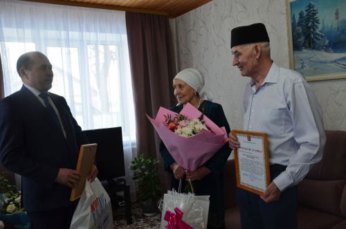 Миргаяз һәм Рәйсә Рамазановларның гаиләсенә 50 яшь тулды