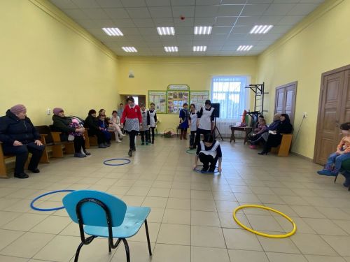 Азалакта кышны озаттылар