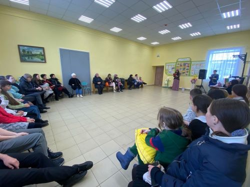 Азалакта кышны озаттылар