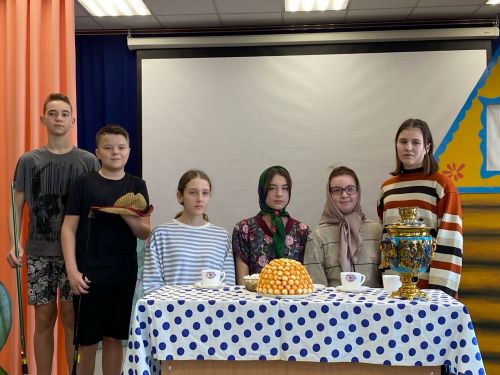 Сарман мәктәбе укучылары театр уйнадылар