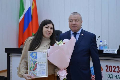 Чираттагы утырышта мөһим мәсьәләләр каралды