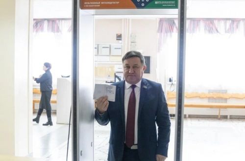 Родители школьников района сдали ЕГЭ по русскому языку