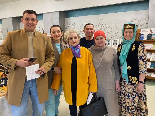 Алмаз hәм Зөлфирә Мирзаяновлар нәсел җебен барладылар