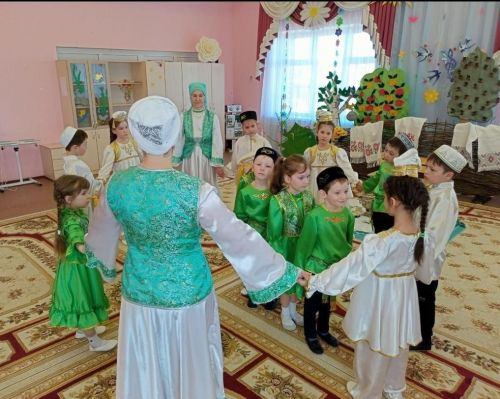 «Сандугач» балалары милли гореф - гадәтләрне яхшы белә +ВИДЕО