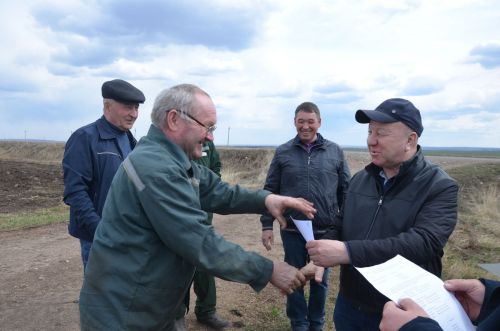 В районе определили победителей первой пятидневки весеннего посева