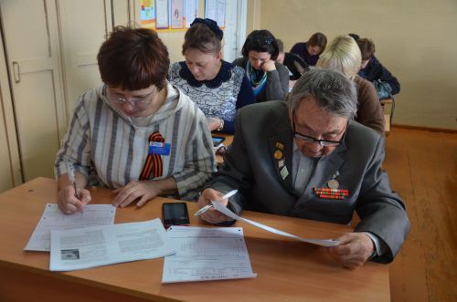 Җиңү диктантын язучыларның иң өлкәненә - 94 яшь