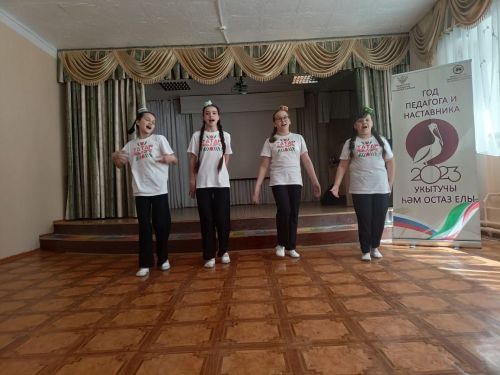 Җырчы егет Булат Сөләймановны искә алдылар