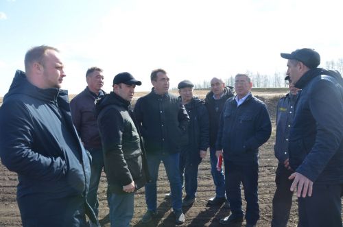 В районе проверили готовность техники к весенне-полевым работам