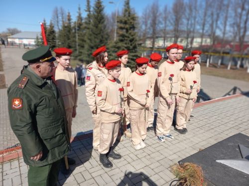 Юнармиячеләр бәйрәм тантанасында катнаштылар