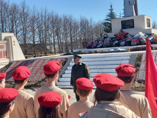 Юнармиячеләр бәйрәм тантанасында катнаштылар