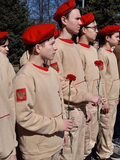 Юнармиячеләр бәйрәм тантанасында катнаштылар