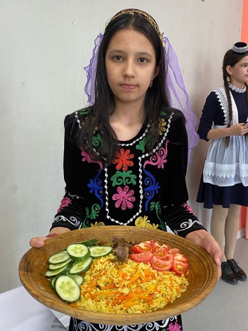Сарман урта мәктәбендә милли табын кордылар