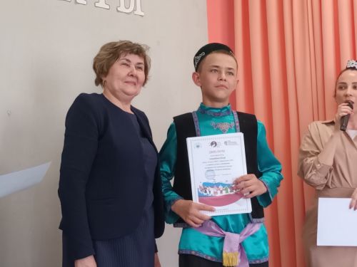 Сарман урта мәктәбендә милли табын кордылар
