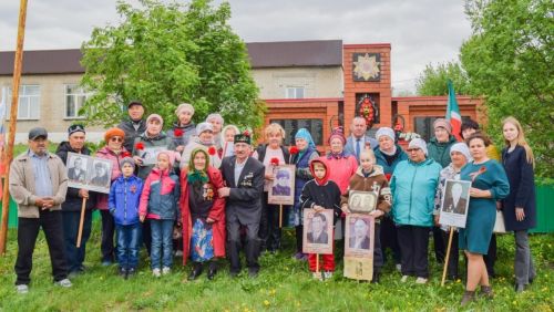Шыгайда сугышта һәлак булганнар истәлегенә Мәңгелек ут кабыздылар