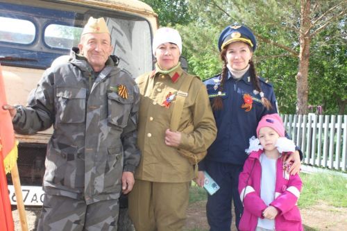 Яхшыбайдан һәм Анактан хәрби машиналар узышы үтте