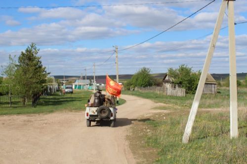 Яхшыбайдан һәм Анактан хәрби машиналар узышы үтте