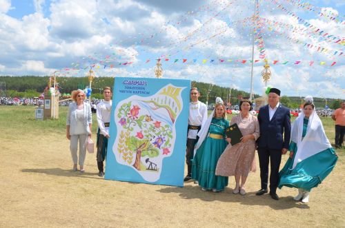 Сабантуйда халыкка районның чигелгән картасын күрсәттеләр