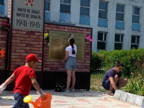 Югары Чыршылыда һәйкәл янын чистарттылар