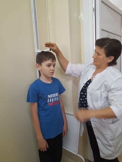 Азалак лагеренда балалар сәламәтлеген кайгырталар