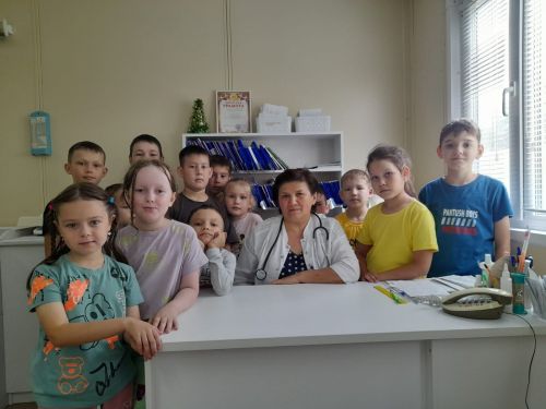 Азалак лагеренда балалар сәламәтлеген кайгырталар