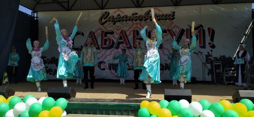 Сарманлылар Саратов Сабан туен гөрләтә