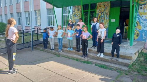 Лагерь балалары балык тотарга да өлгерәләр