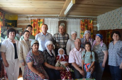 Гөлчирә апа үткәннәрне хәтерли, бүгенгенең кадерен белә