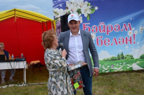Авыл китабы тәкъдир ителде