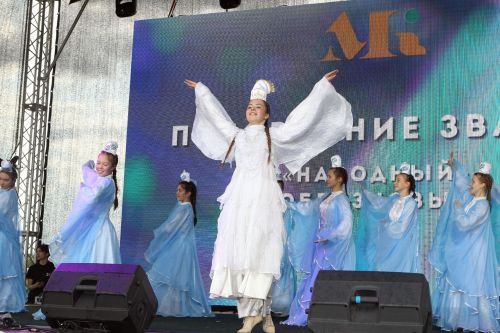 «Умырзая», «Жасмин» коллективларына «Үрнәк үзешчән коллективы” дигән мактаулы исем бирелде