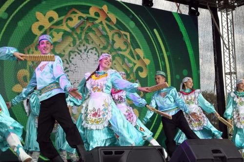«Умырзая», «Жасмин» коллективларына «Үрнәк үзешчән коллективы” дигән мактаулы исем бирелде