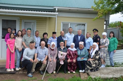 Рәис абый 90 яшьлек юбилеен билгеләп үтә