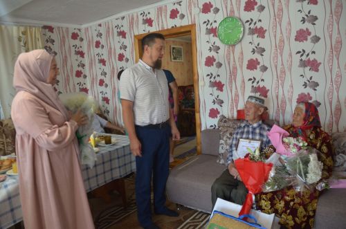 Илексазда яшәүче Мөхәссәнә Рәхимова 90 яшен бәйрәм итә