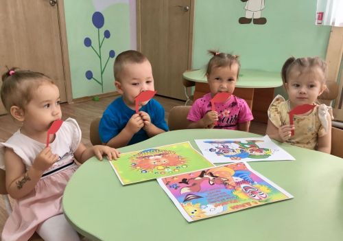 «Лилия»дә тәрбияләнүче нәниләр елмаюның файдасын белделәр