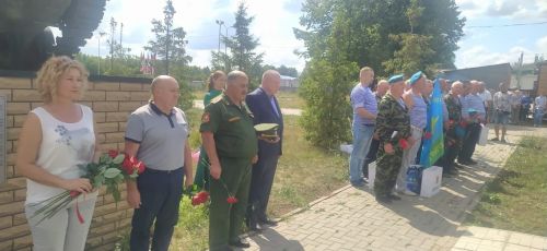 Сарманда десантчылар бәйрәм итәләр