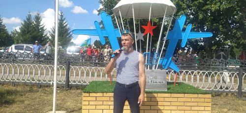 Сарманда десантчылар бәйрәм итәләр