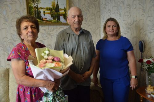 Шиһаповларны алтын туйлары белән котладылар