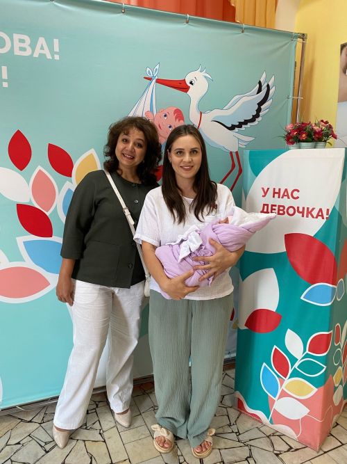 Сәлаховлар гаиләсендә өченче кыз туды