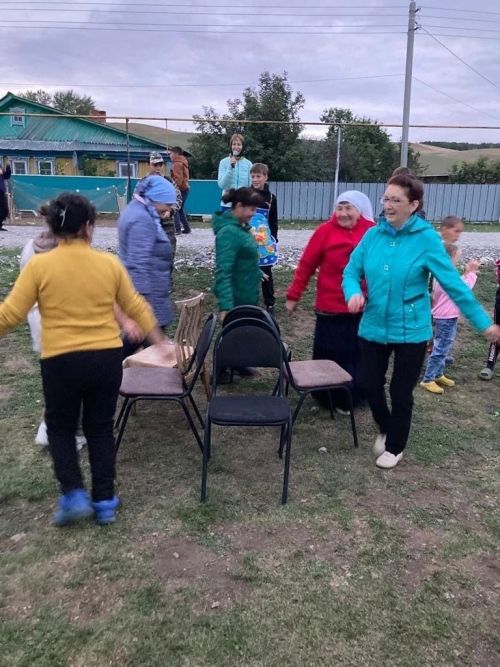 Иске Кәшердә урам бәйрәме узды