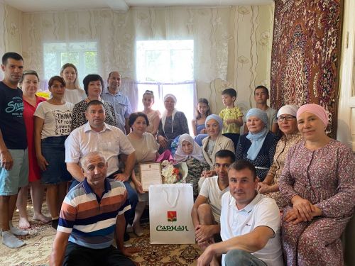 Кәүҗияк авылында Хәерниса апаның юбилеен бәйрәм итәләр