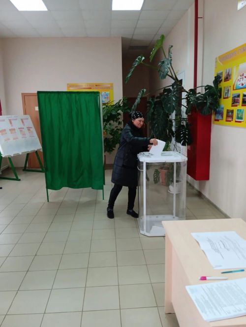 Сайлау участокларында эш башланды