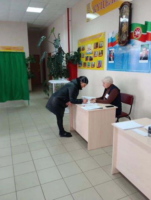 Сайлау участокларында эш башланды