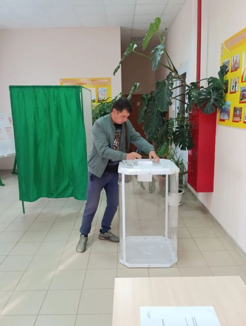 Сайлау участокларында эш башланды
