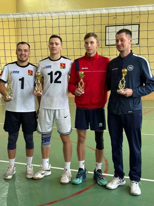 Мужская сборная района по волейболу стала чемпионом РТ