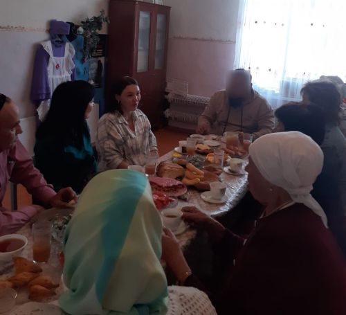 Сөлек авылы халкы хәрби авылдашы белән очрашты