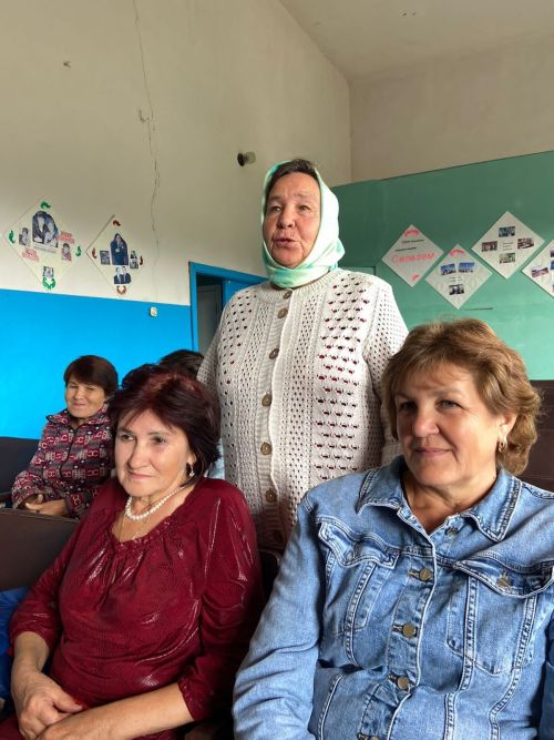 Сөлек авылы халкы хәрби авылдашы белән очрашты
