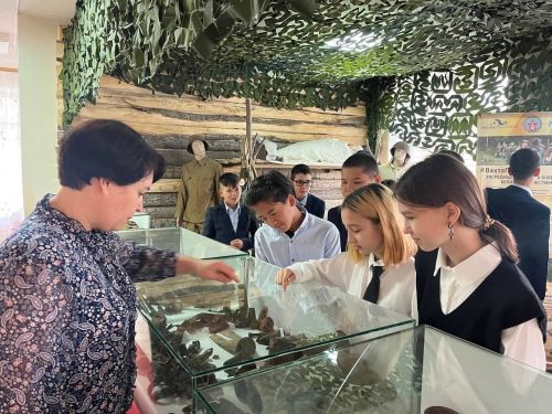 Ученики Сармановской СОШ вспомнили жертв фашизма