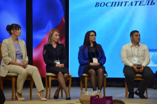 Районда зонаның иң яхшы җәмәгать тәрбиячеләре ачыкланды