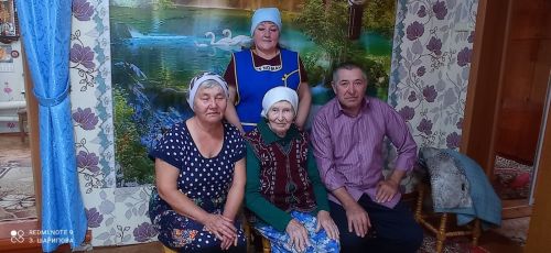 88 яшьлек Мәрьям апа җиде малайны да үзенеке итеп саный